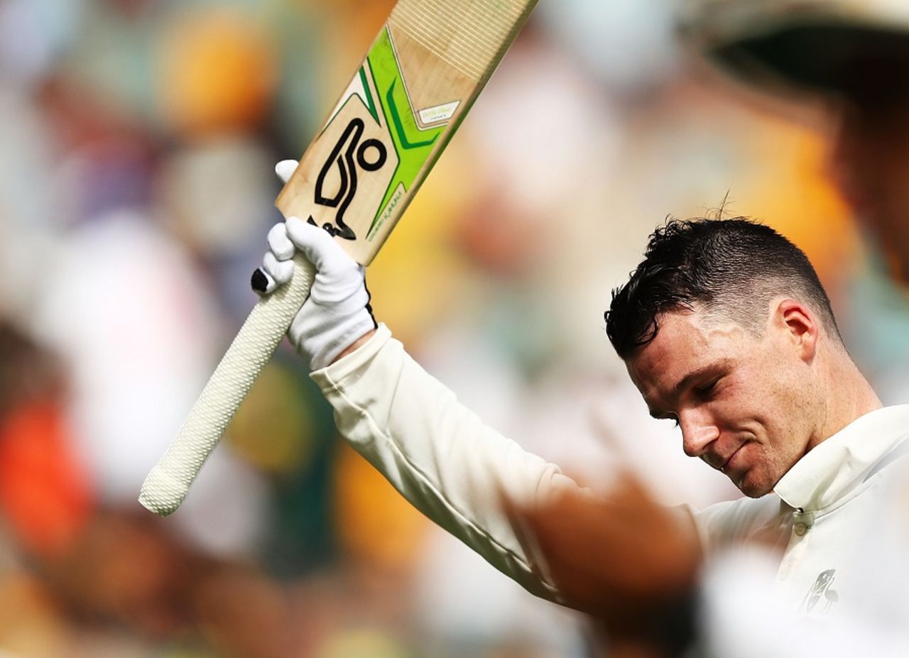 Peter Handscomb walks off the field after being bowled on 105 by Wahab Riaz, Australia v Pakistan, 1st Test, Brisbane, 2nd day, December 16, 2016