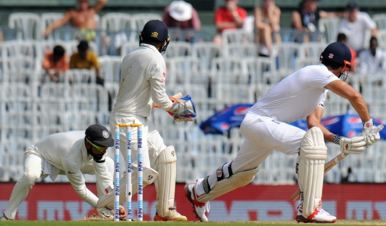 Virat Kohli held onto a sharp chance at slip, India v England, 5th Test, Chennai, 1st day, December 16, 2016