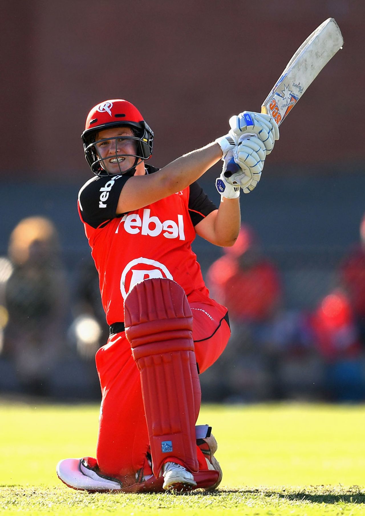 Kris Britt hits out during her knock of 51 off 49, Melbourne Renegades v Hobart Hurricanes, Women's Big Bash League, Bendigo, December 17, 2016