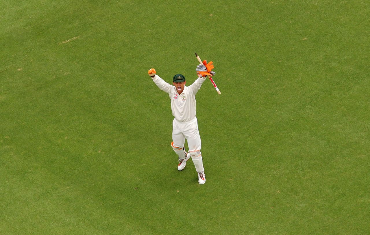 Adam Gilchrist celebrates the win, Australia v England, third Test, day five, Perth, December 18, 2006