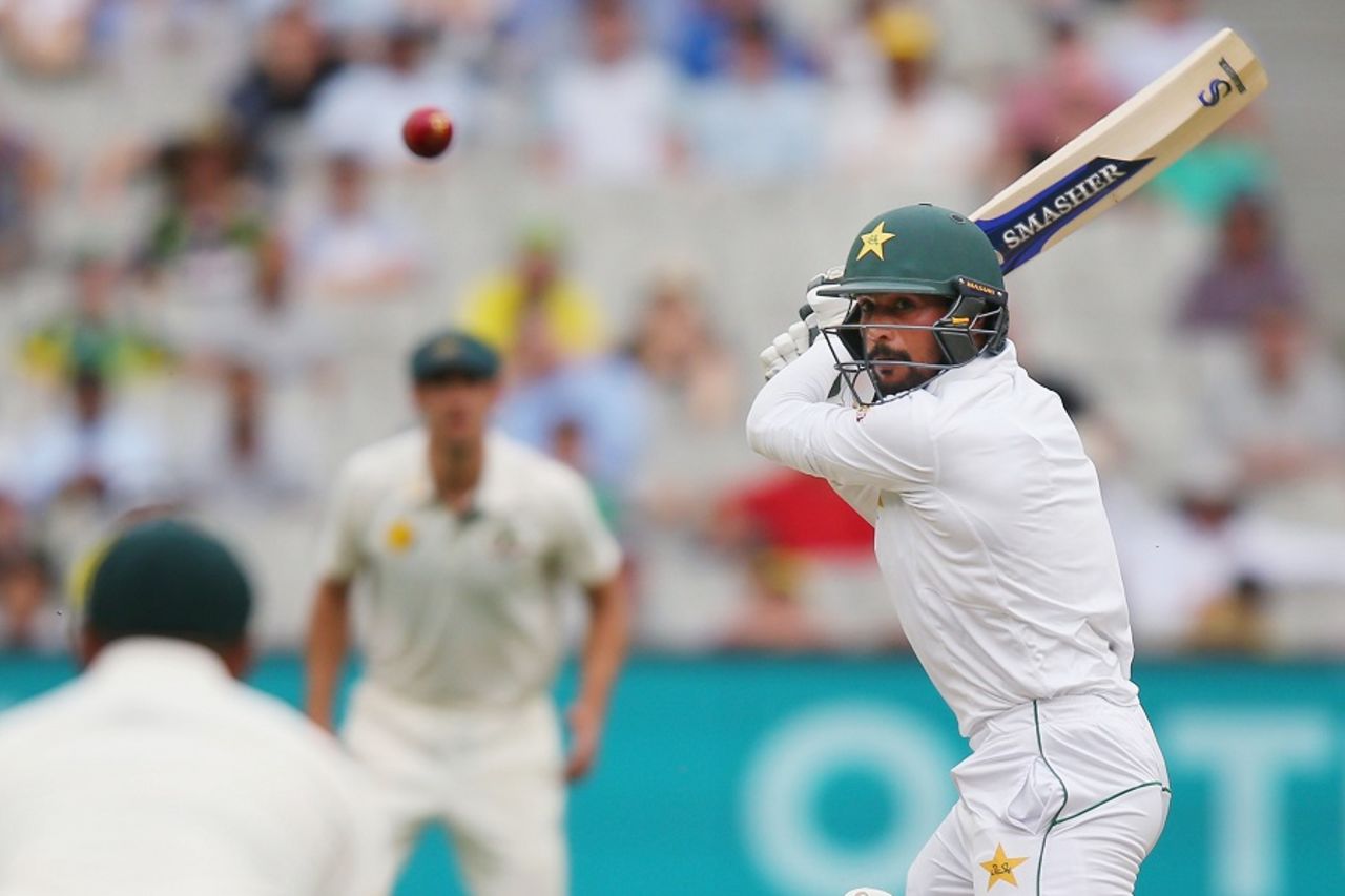 Mohammad Amir slaps one through the off side, Australia v Pakistan, 2nd Test, 2nd day, Melbourne, December 27, 2016