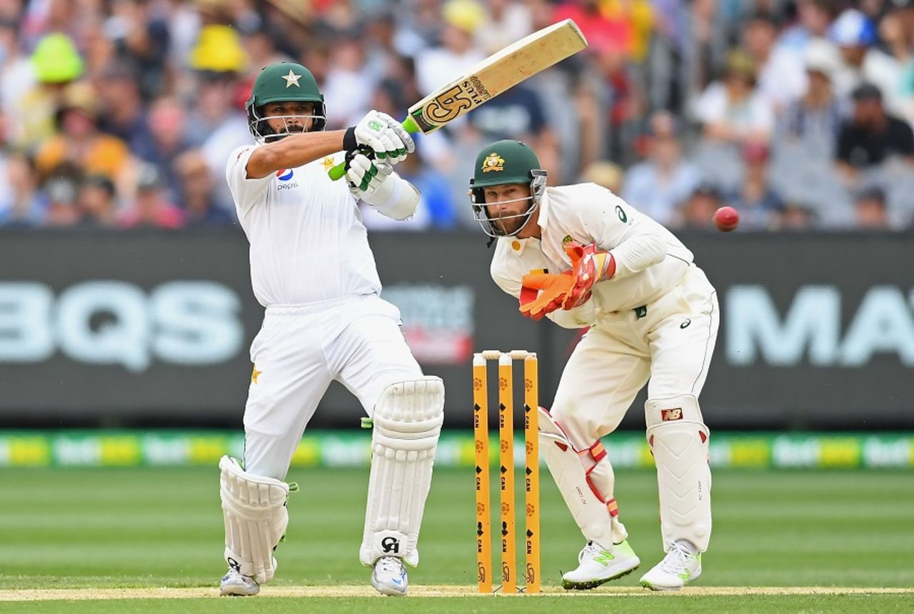 Azhar Ali pulls a short ball through midwicket, Australia v Pakistan, 2nd Test, 3rd day, Melbourne, December 28, 2016