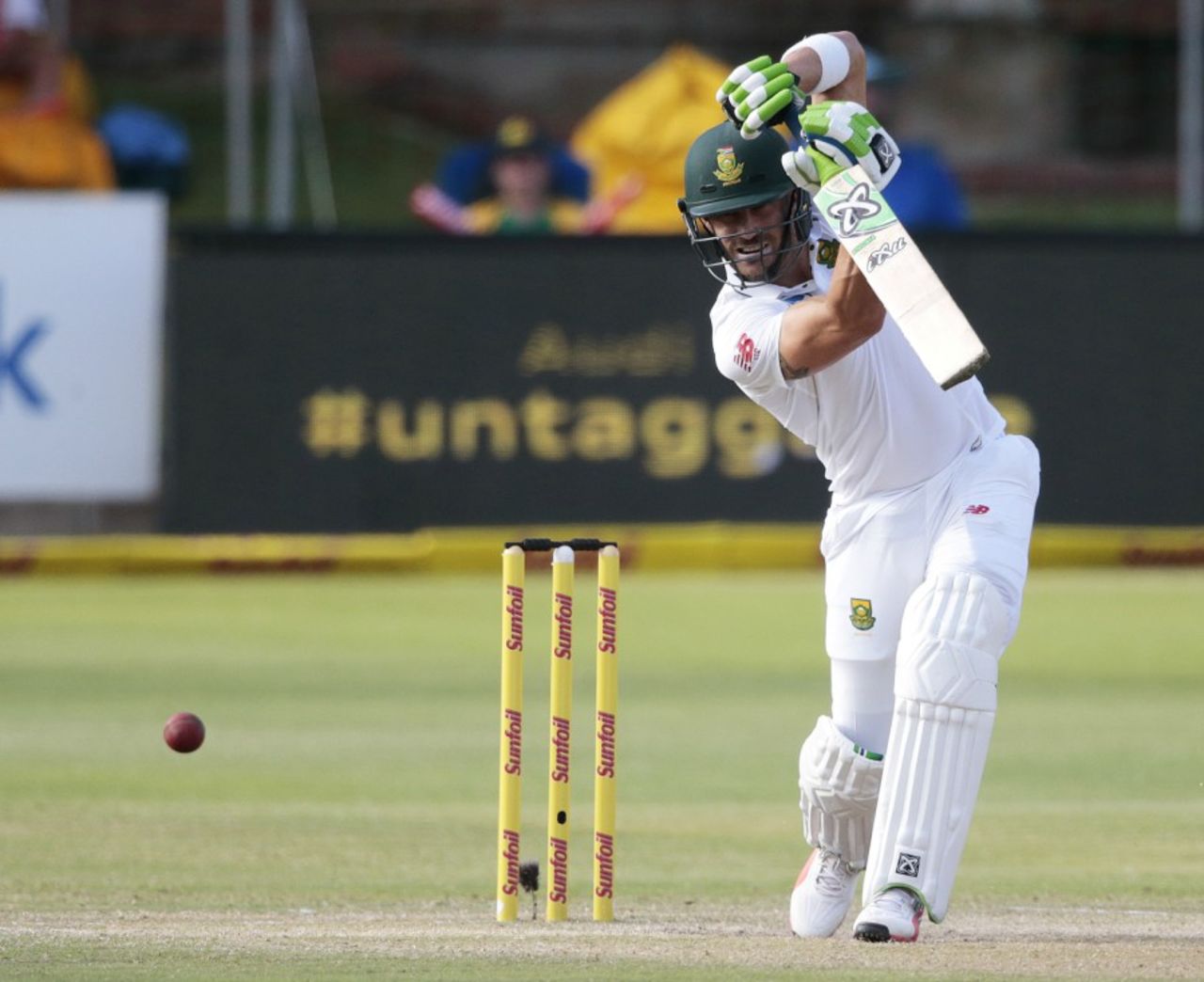 Faf du Plessis lays into a flowing drive, South Africa v Sri Lanka, 1st Test, Port Elizabeth, 3rd day, December 28, 2016