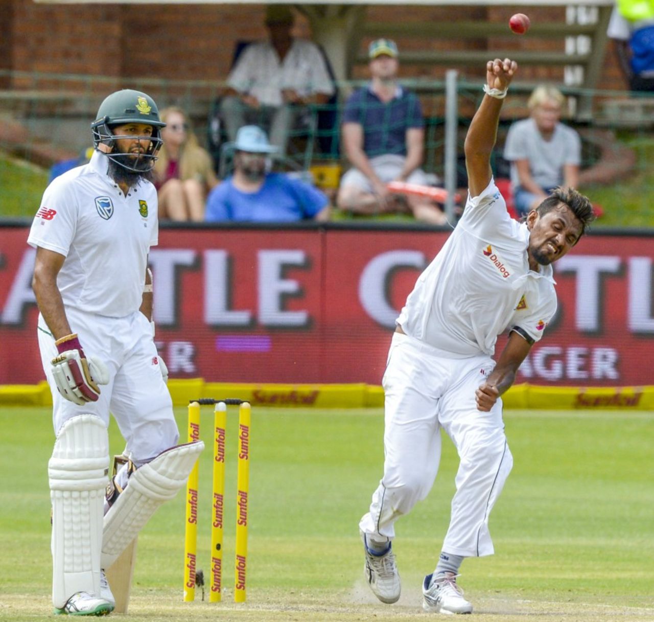 Suranga Lakmal gets through his delivery stride, South Africa v Sri Lanka, 1st Test, Port Elizabeth, 3rd day, December 28, 2016