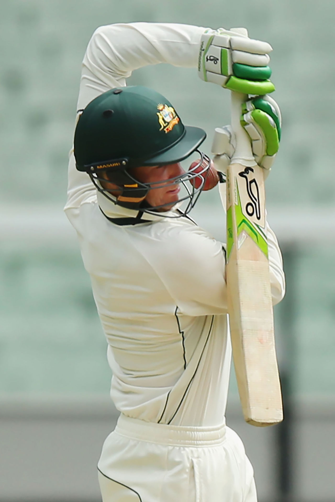 Peter Handscomb fends off a short delivery, Australia v Pakistan, 2nd Test, 4th day, Melbourne, December 29, 2016