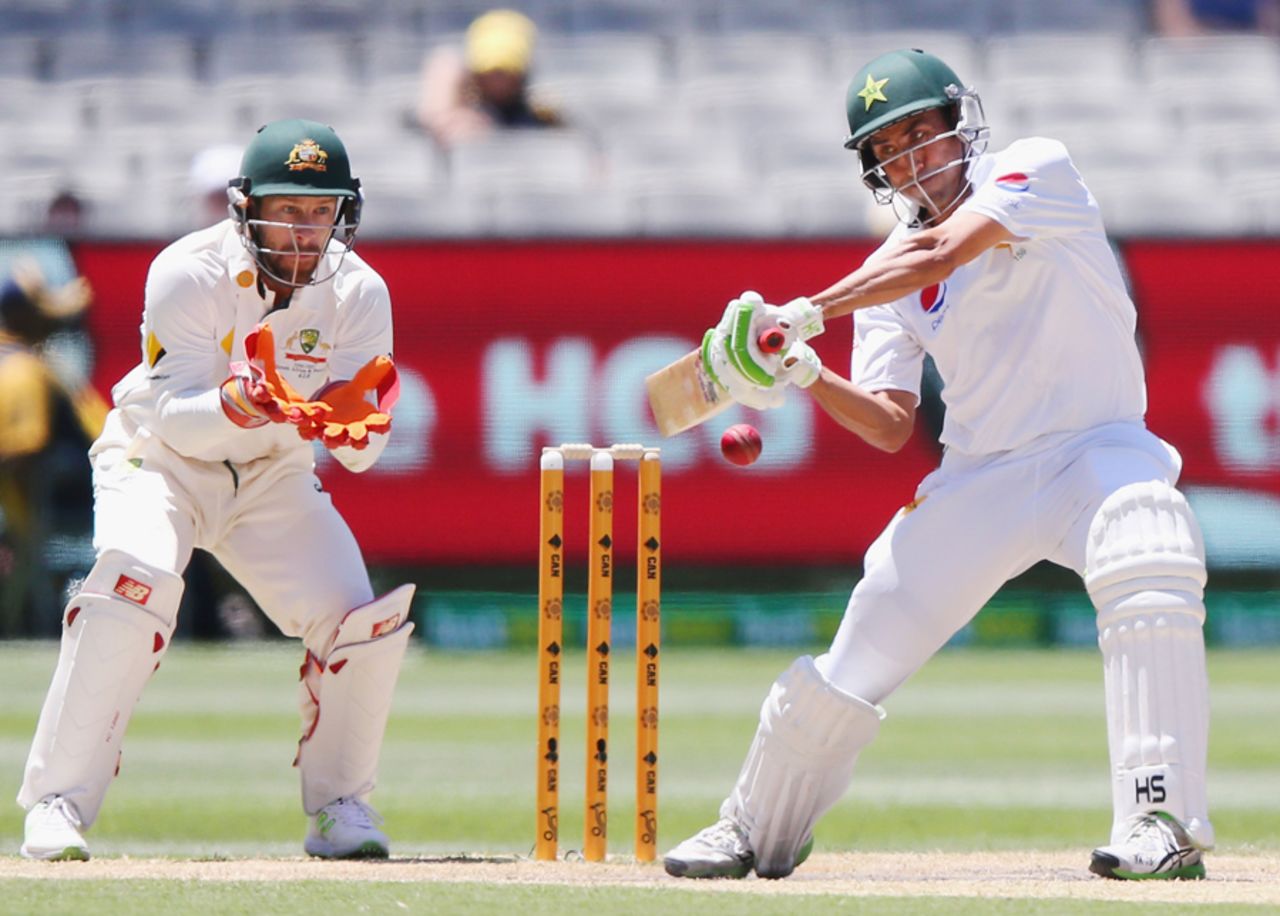 Younis Khan drives off the back foot, Australia v Pakistan, 2nd Test, 5th day, Melbourne, December 30, 2016