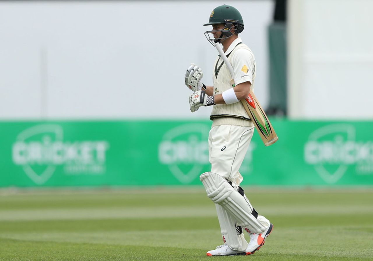 Callum Ferguson cuts a dejected figure after being run out, Australia v South Africa, 2nd Test, Hobart, 4th day, November 15, 2016