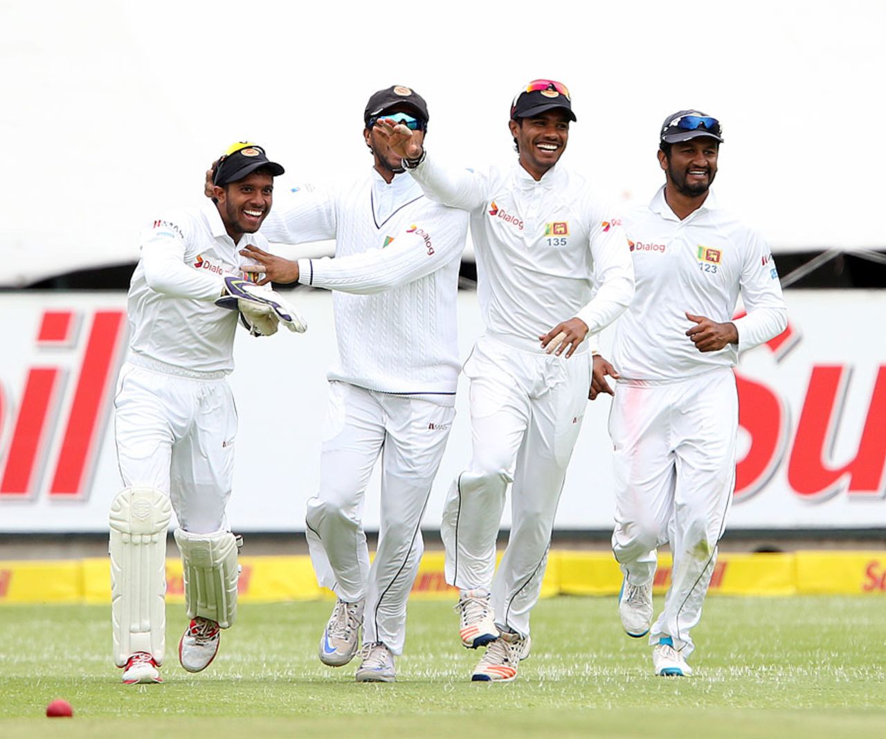 Kusal Mendis (left) took a sharp catch to remove JP Duminy, South Africa v Sri Lanka, 2nd Test, Cape Town, January 2, 2017
