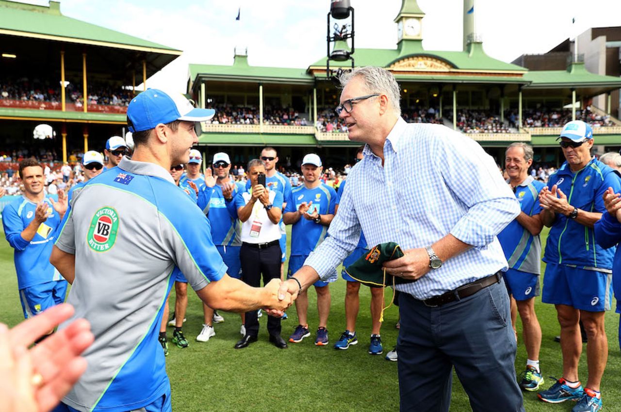 Debutant Hilton Cartwright got his baggy green from Tom Moody, Australia v Pakistan, 3rd Test, Sydney, 1st day, January 3, 2017