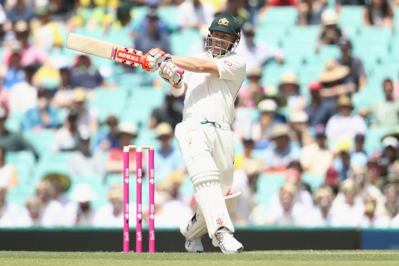 David Warner punches some power into a pull, Australia v Pakistan, 3rd Test, Sydney, 1st day, January 3, 2017