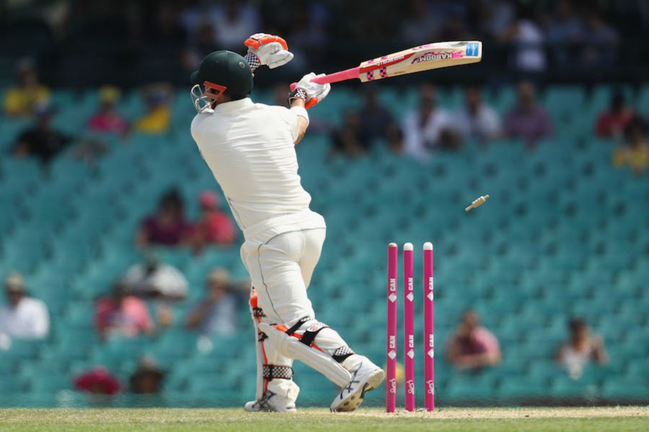 David Warner swung and missed, Australia v Pakistan, 3rd Test, Sydney, 4th day, January 6, 2017