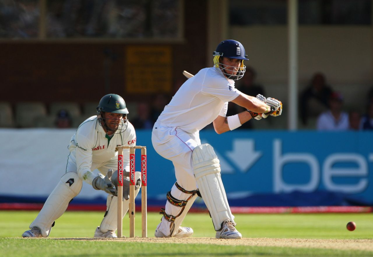 Kevin Pietersen brings out the switch hit, England v South Africa, 3rd Test, Edgbaston, 3rd day, August 1, 2008