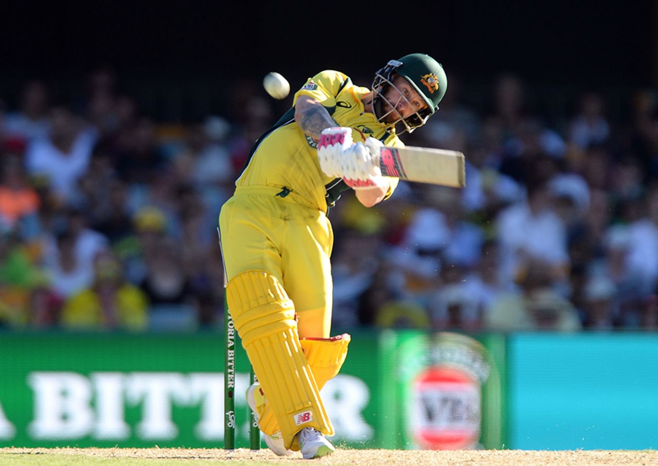 Matthew Wade hits over the top, Australia v Pakistan, 1st ODI, Brisbane, January 13, 2017