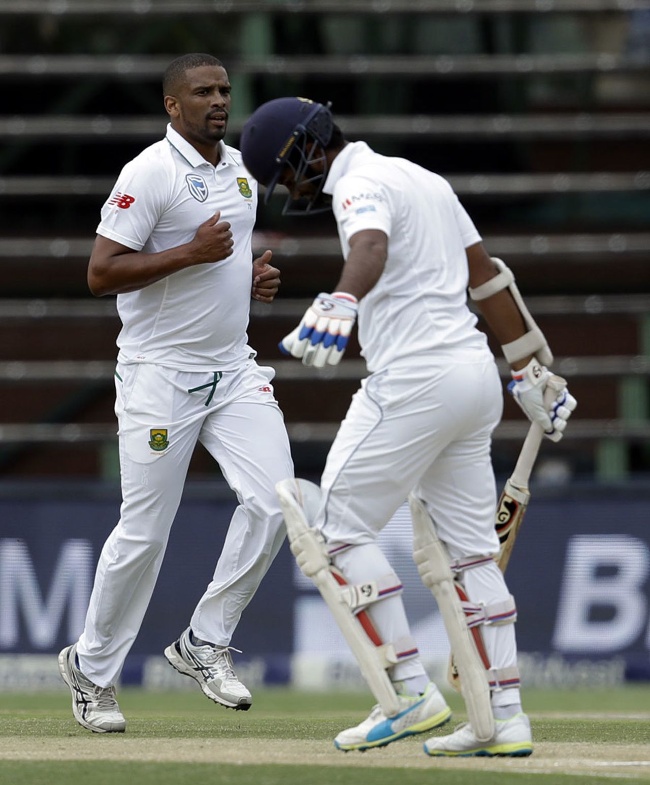 Vernon Philander removed Dimuth Karunaratne in the first over, South Africa v Sri Lanka, 3rd Test, Johannesburg, 2nd day, January 13, 2017
