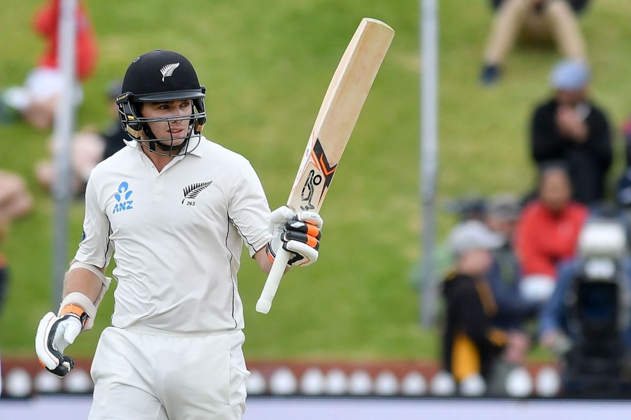 Tom Latham brought up his 12th half-century in his 52nd innings, New Zealand v Bangladesh, 1st Test, Wellington, 3rd day, January 14, 2017