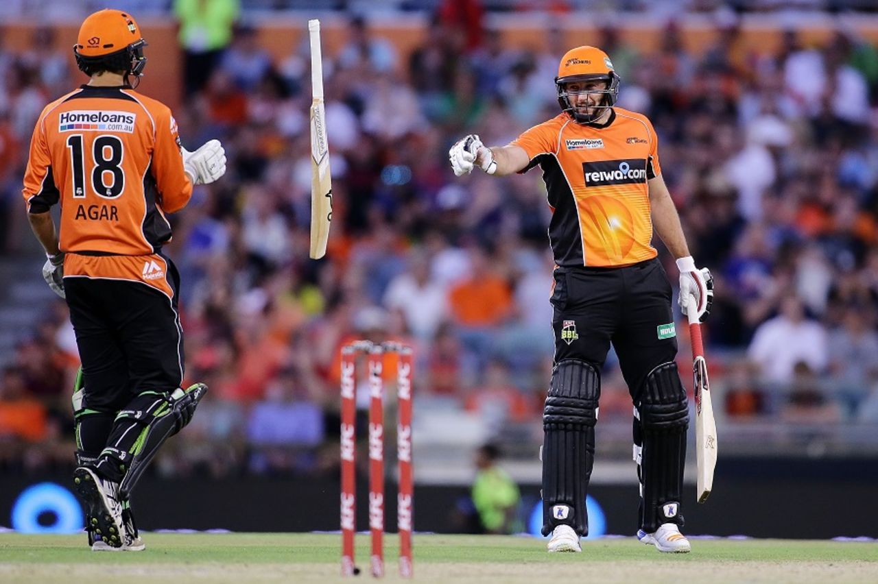 Tim Bresnan and Ashton Agar revived Scorchers with an unbeaten half-century stand, Perth Scorchers v Melbourne Stars, Big Bash League 2016-17, Perth, January 14, 2017