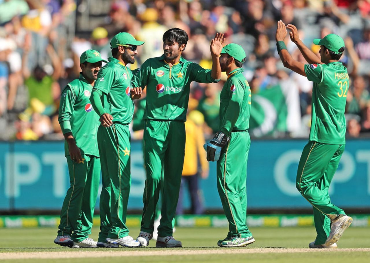 Mohammad Amir was incisive with the new ball again, Australia v Pakistan, 2nd ODI, Melbourne, January 15, 2017