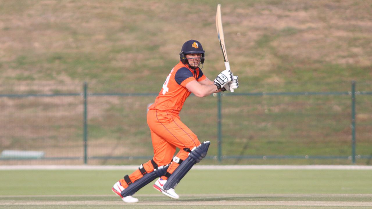 Wesley Barresi punches one through the off side during his 48, Netherlands v Oman, Desert T20, Group B, Abu Dhabi, January 15, 2017