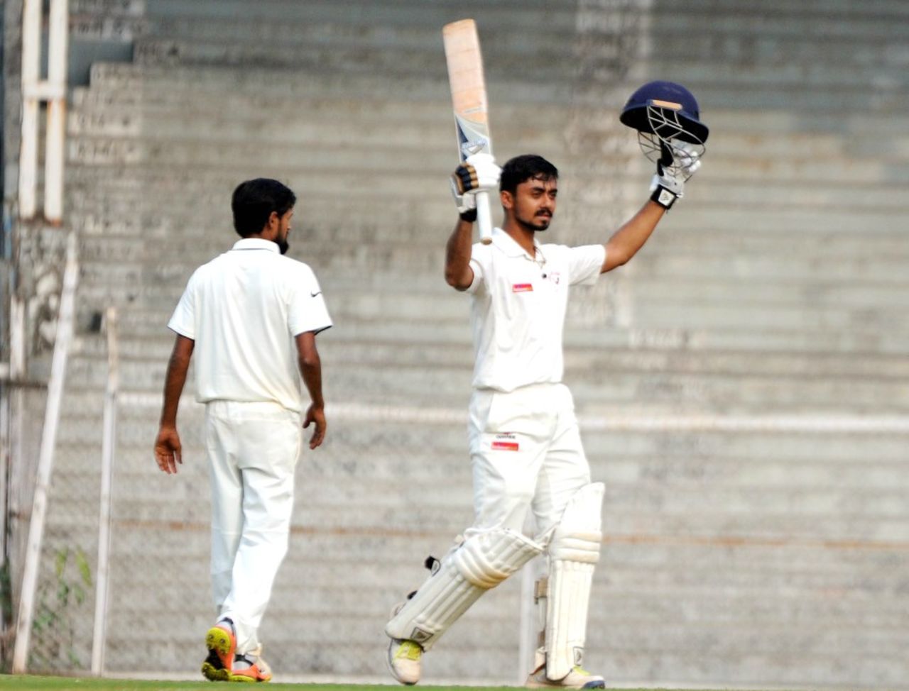 Chirag Gandhi celebrates his maiden first-class ton, Rest of India v Gujarat, Irani Cup 2017, Mumbai, 1st day, January 20, 2017