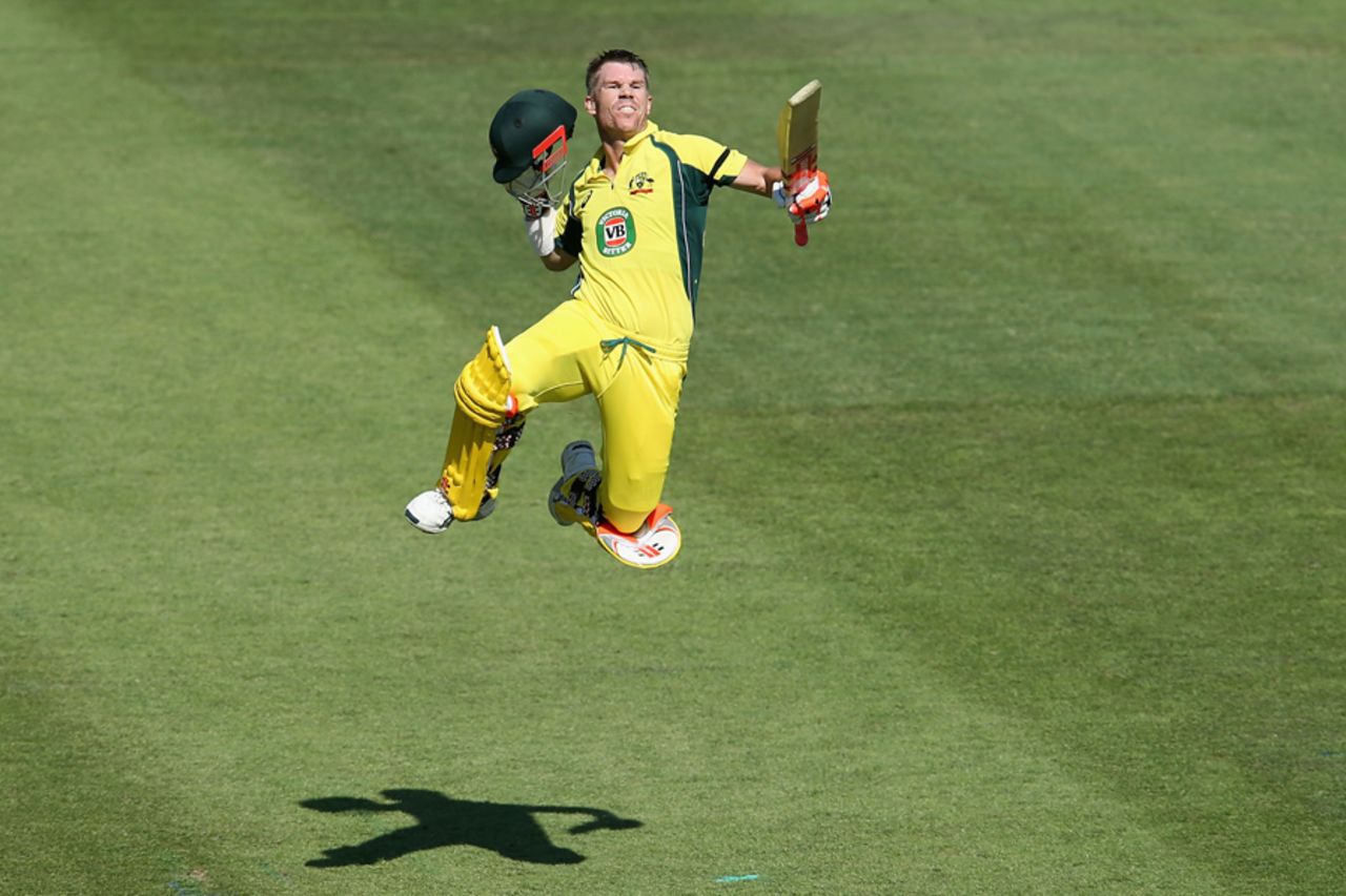 David Warner leaps to celebrate his century, Australia v Pakistan, 4th ODI, Sydney, January 22, 2017
