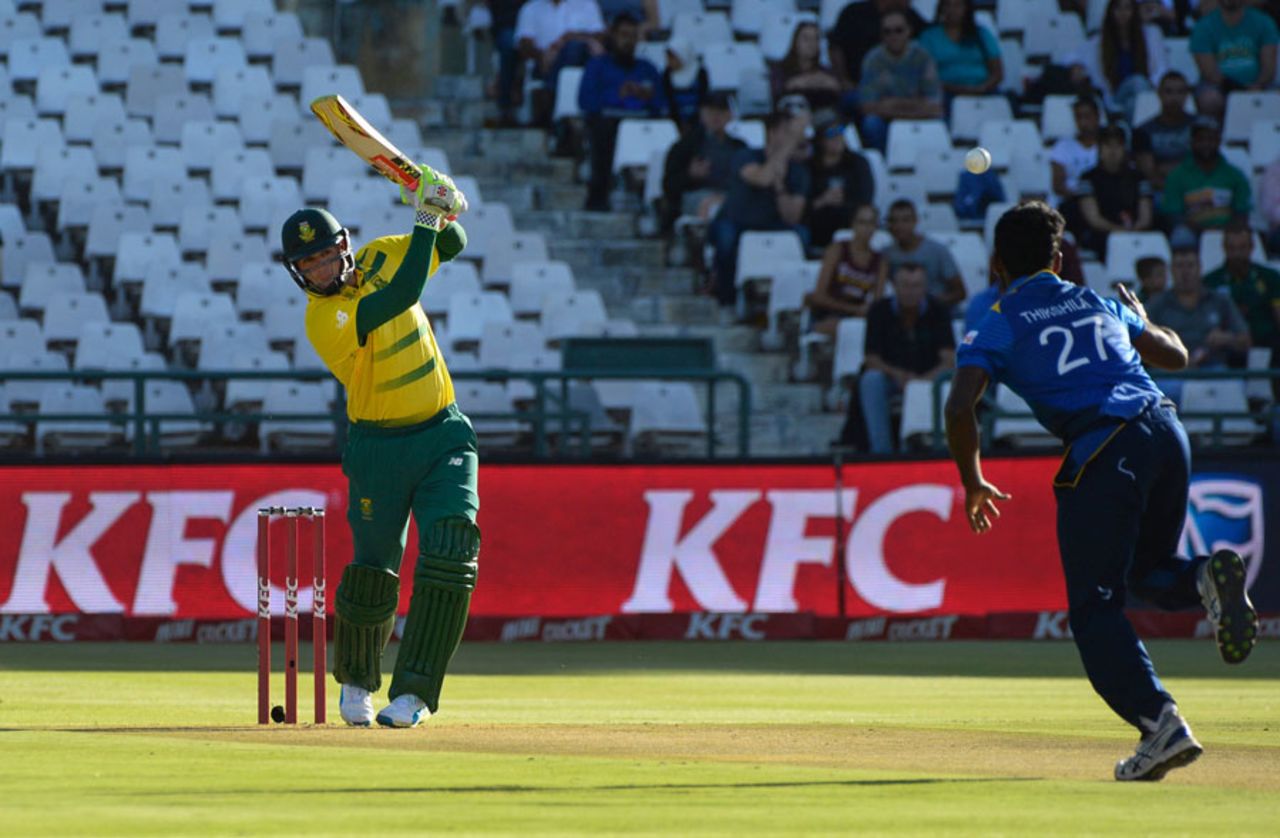 Jon-Jon Smuts hits down the ground, South Africa v Sri Lanka, 3rd T20, Cape Town, January 25, 2017