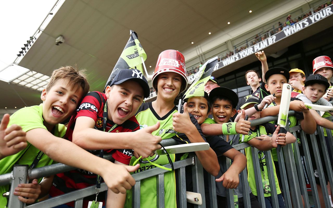 Kids at a Big Bash League game, Sydney, January 4, 2017
