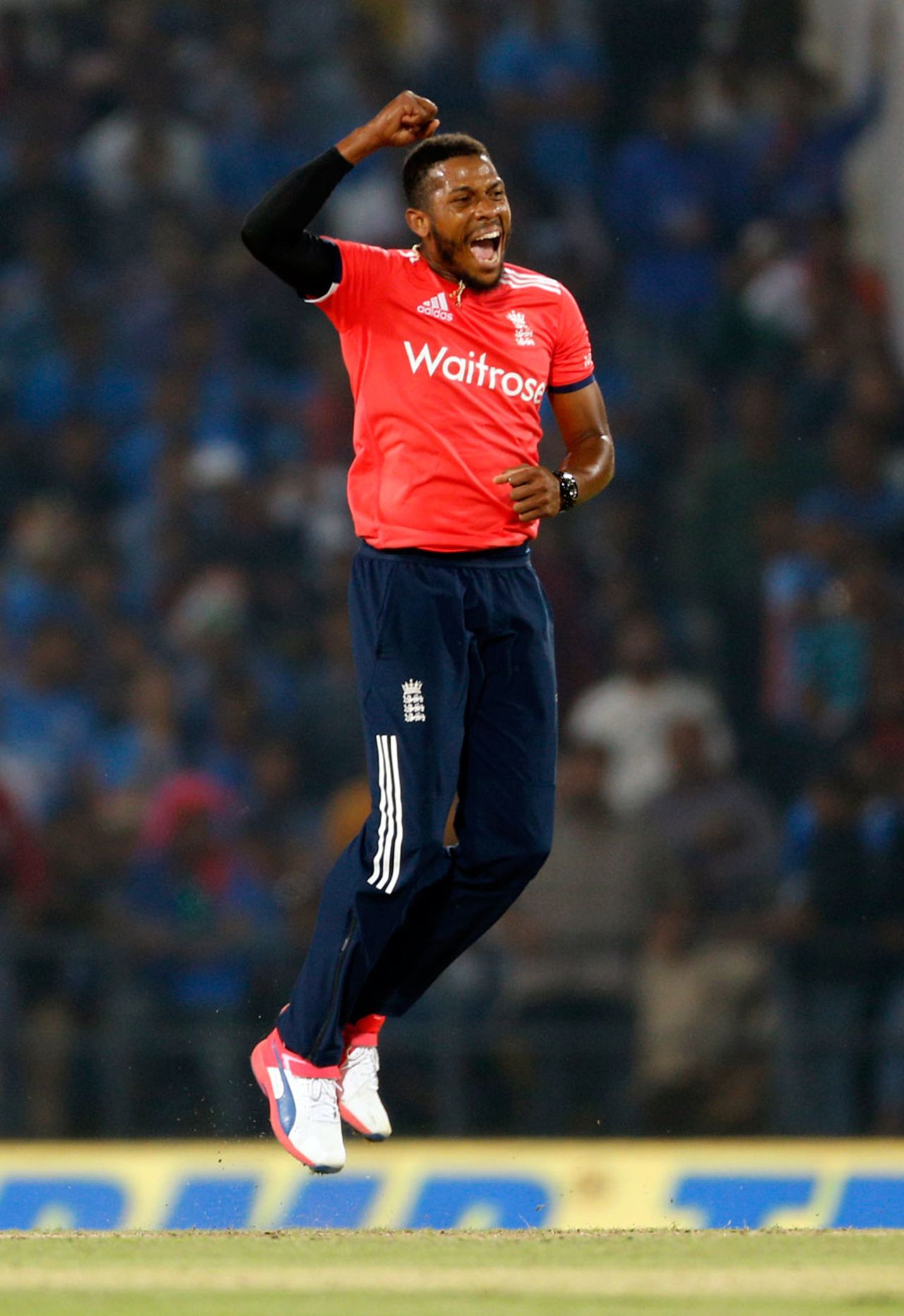 Chris Jordan is pumped up after taking a wicket, India v England, 2nd T20, Nagpur, January 29, 2017