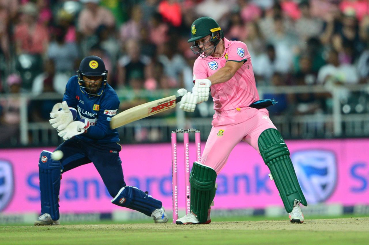 AB de Villiers plays a cut shot, South Africa v Sri Lanka, 3rd ODI, Johannesburg, February 4, 2017