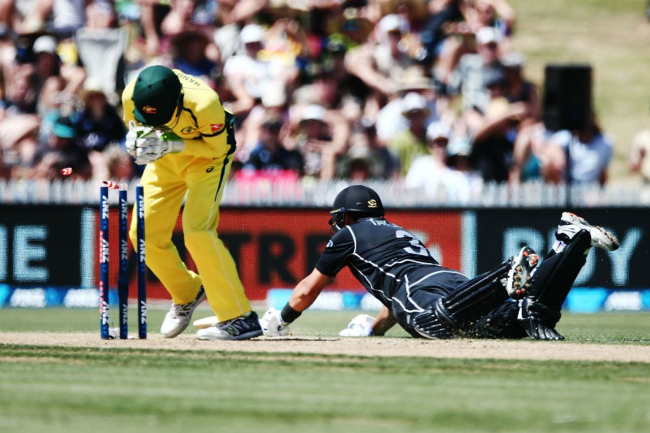 Ross Taylor with a full-stretch dive to make the crease while attempting a cheeky run, New Zealand v Australia, 3rd ODI, Hamilton, February 5, 2017