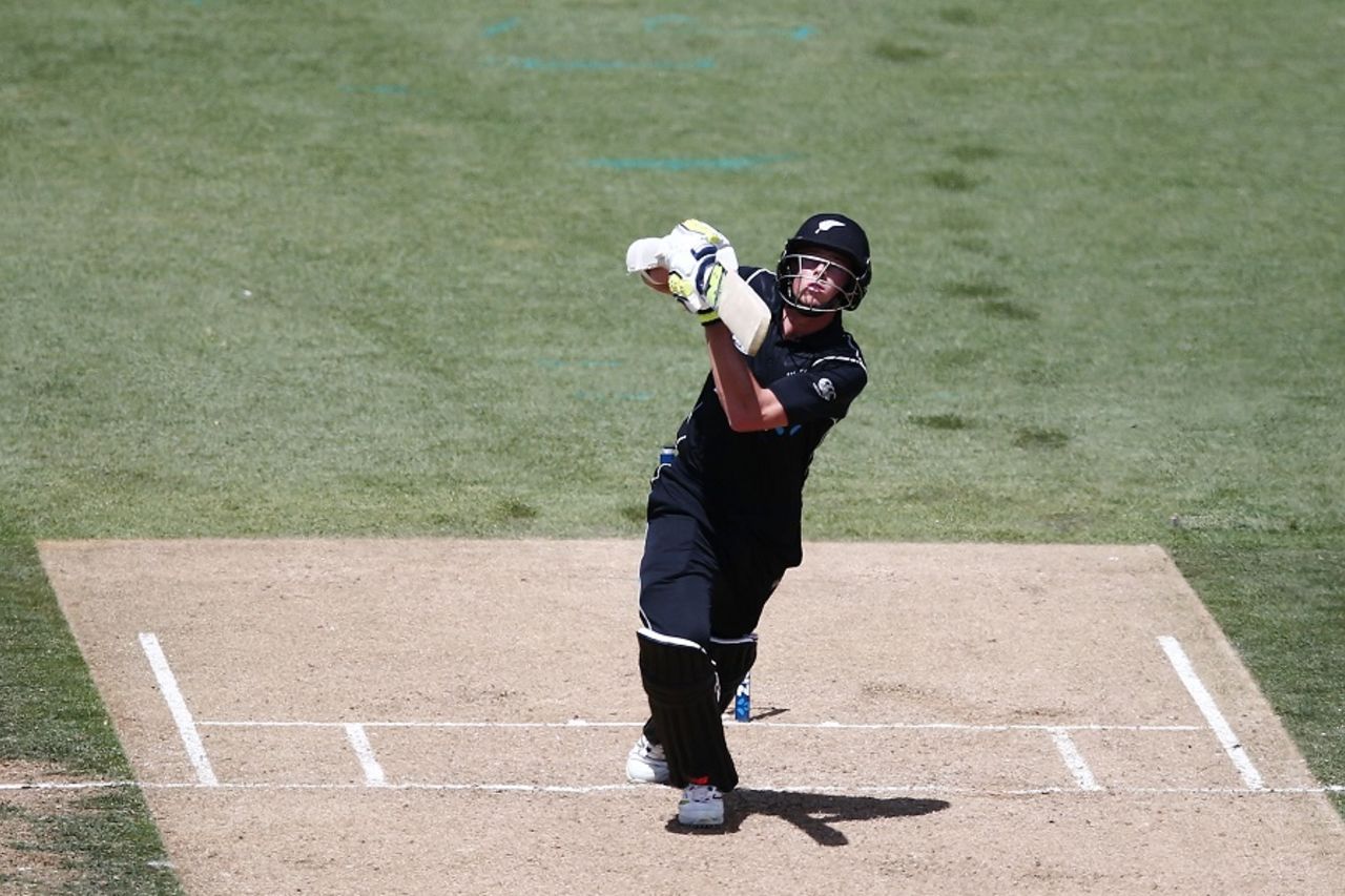 Mitchell Santner goes over long-on, New Zealand v Australia, 3rd ODI, Hamilton, February 5, 2017