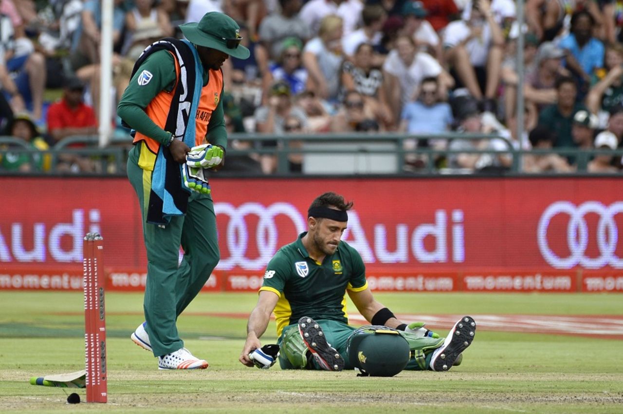 Faf du Plessis overcame cramps to hit 185 , South Africa v Sri Lanka, 4th ODI, Cape Town, February 7, 2017