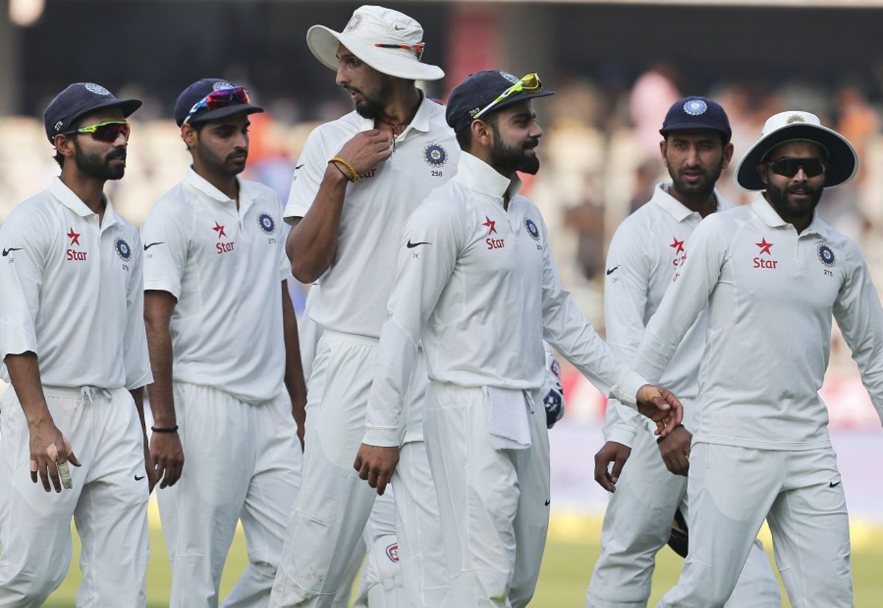 Virat Kohli leads his team off the field at stumps after second day's play, India v Bangladesh, only Test, 2nd day, Hyderabad, February 10, 2017