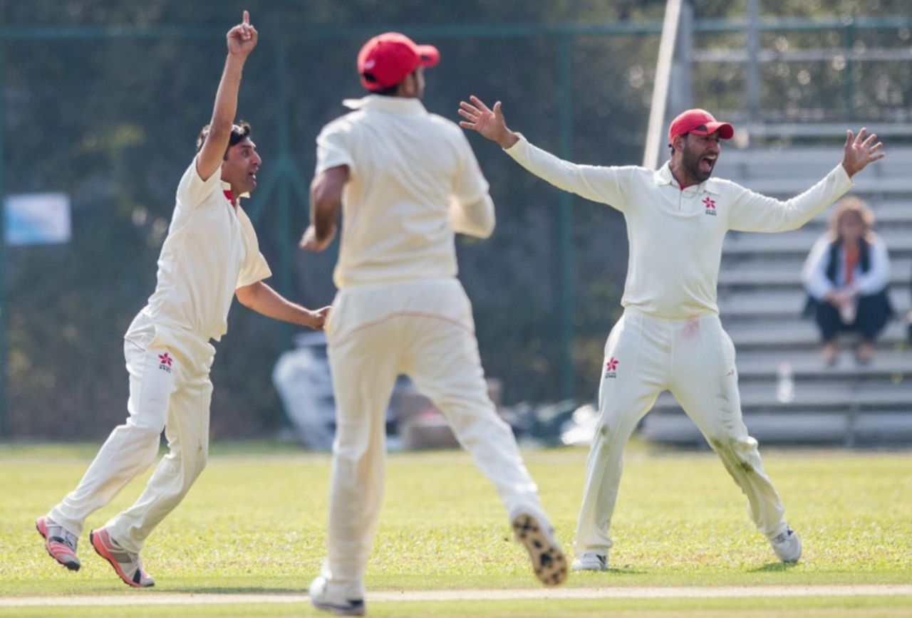 Ehsan Khan appeals for a wicket, Hong Kong v Netherlands, Intercontinental Cup, Mong Kok, 2nd day, February 11, 2017