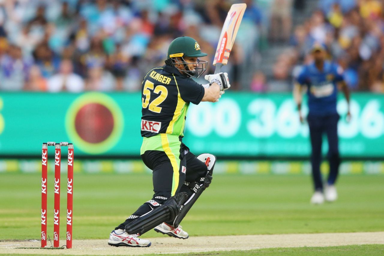 Michael Klinger plays a cut shot, Australia v Sri Lanka, 1st T20I, Melbourne, February 17, 2017