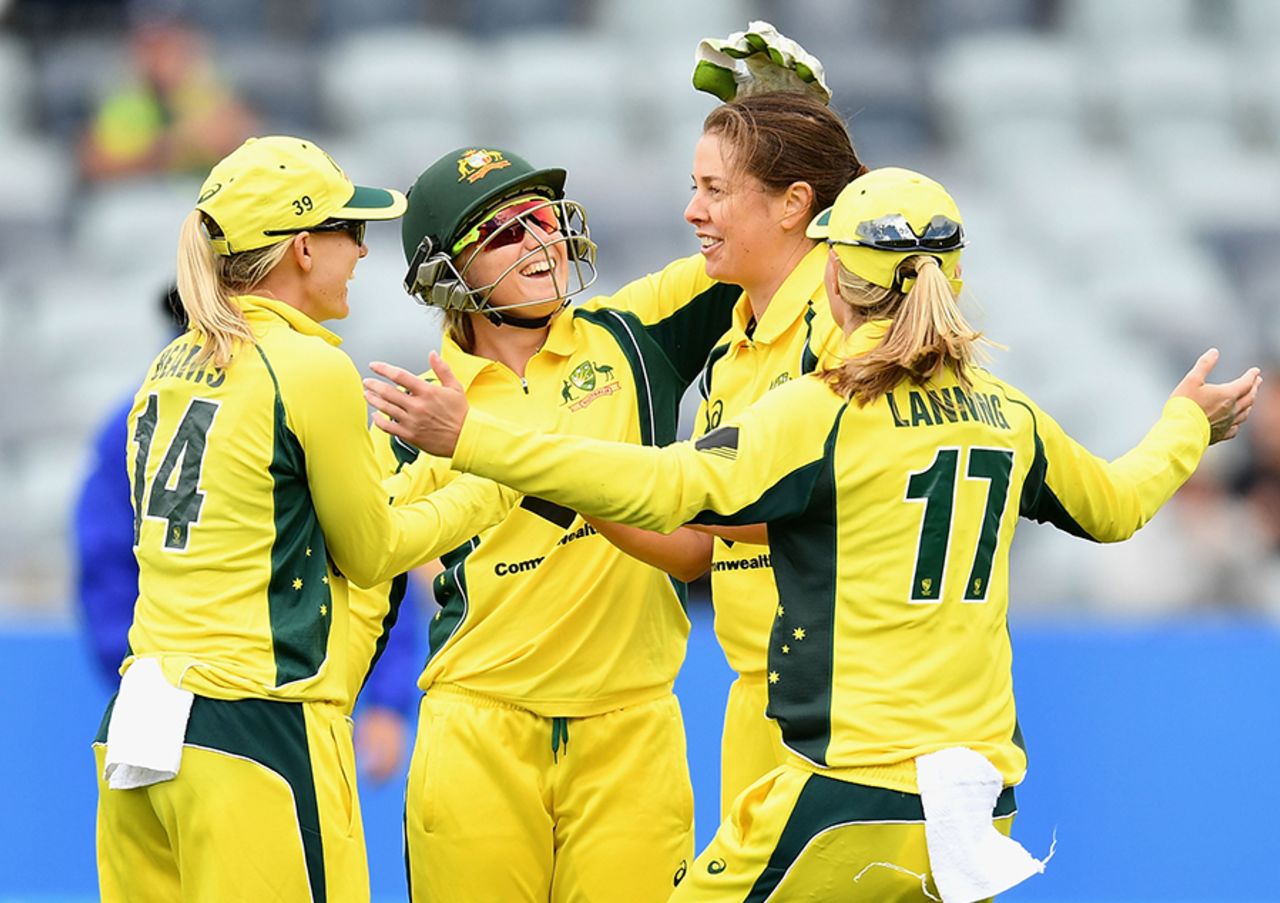 Molly Strano celebrates a wicket with her team-mates, Australia v New Zealand, 2nd women's T20I, Geelong, February 19, 2017