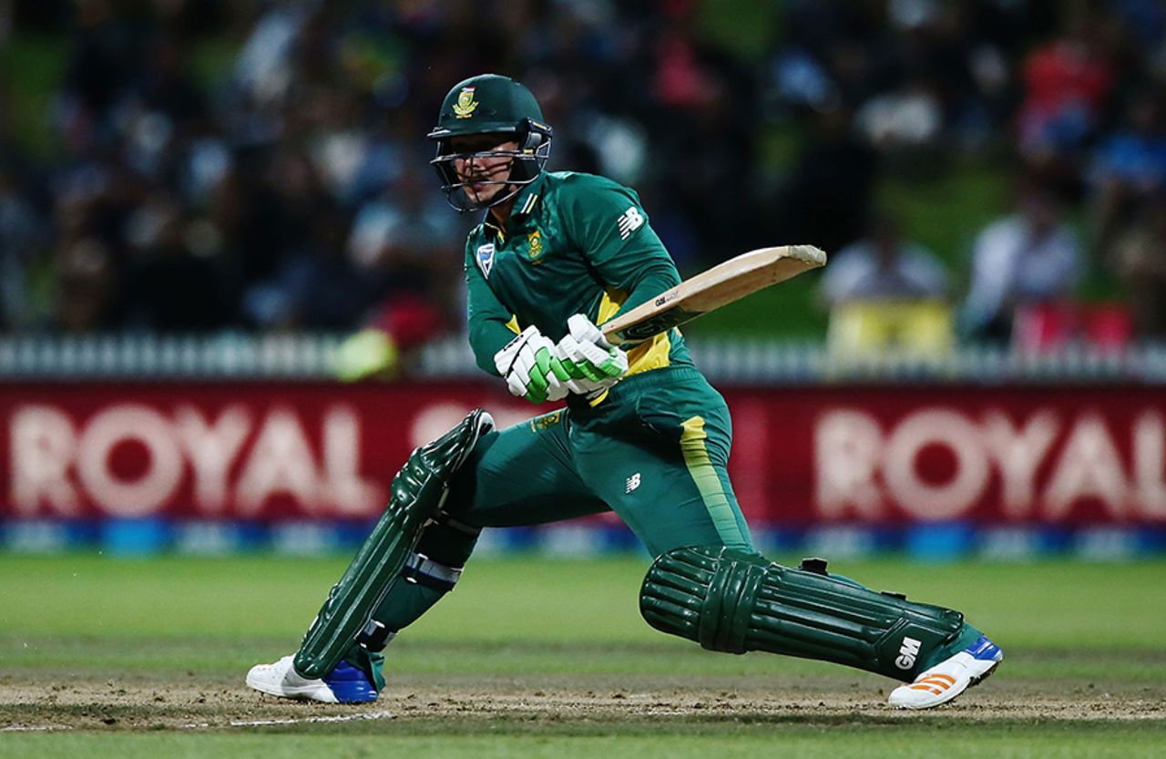 Quinton de Kock plays a reverse sweep during his innings, New Zealand v South Africa, 1st ODI, Hamilton, February 19, 2017