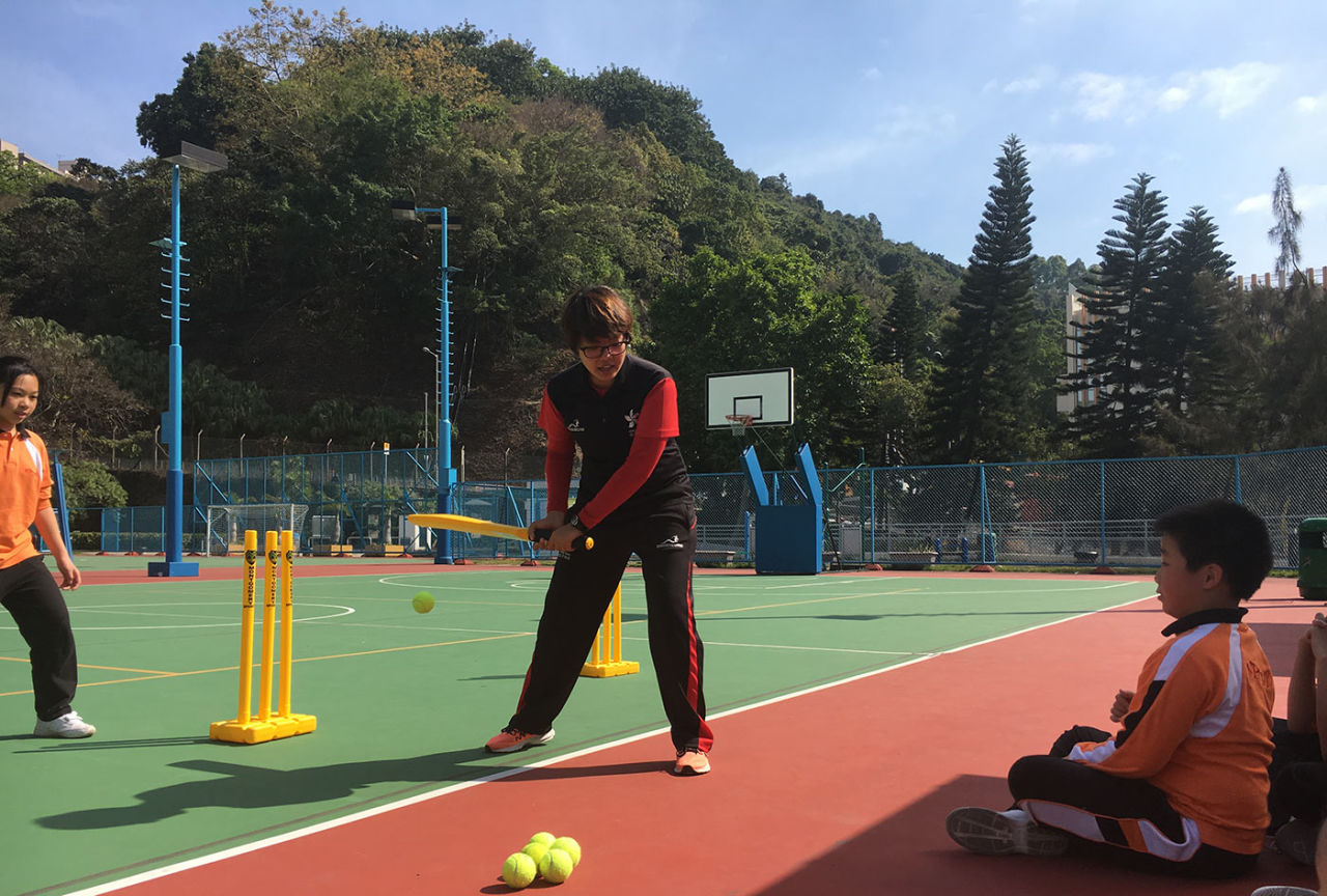 Emma Lai conducts a coaching session for children, Hong Kong, February 2017