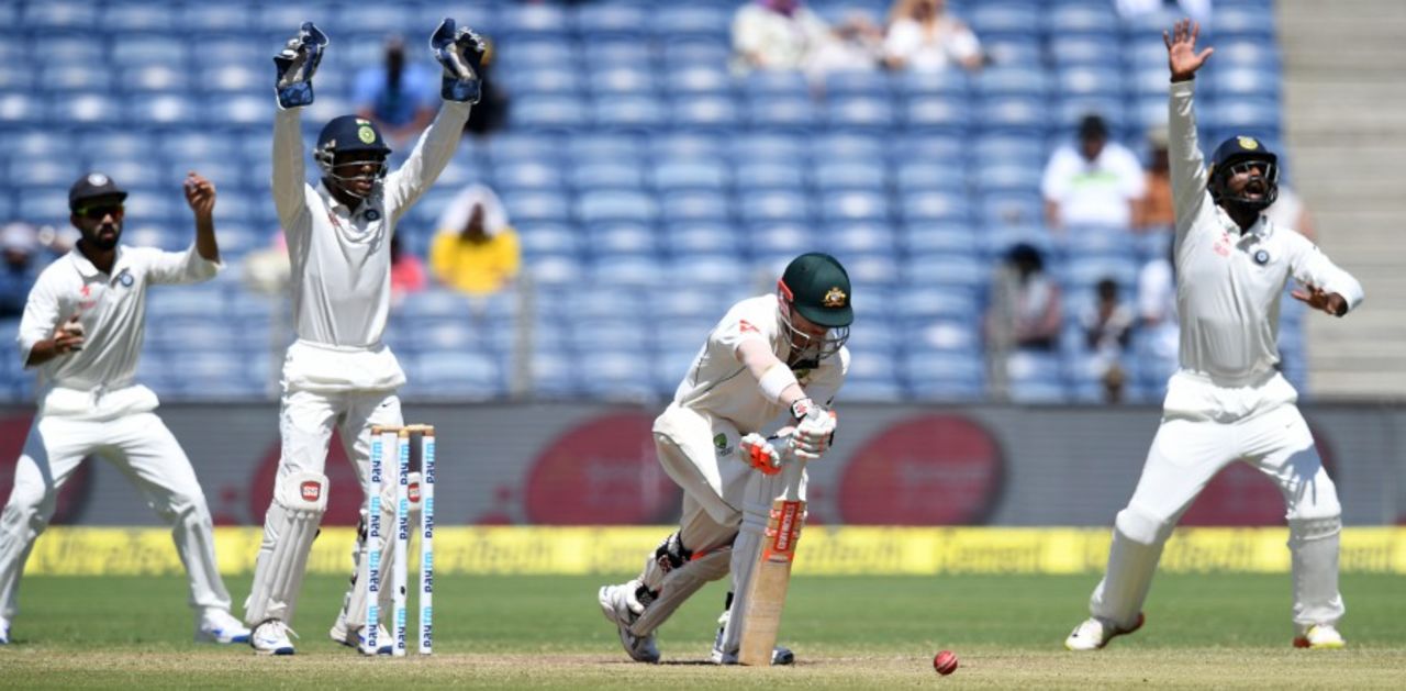 David Warner was lbw in the first over, India v Australia, 1st Test, Pune, 2nd day, February 24, 2017