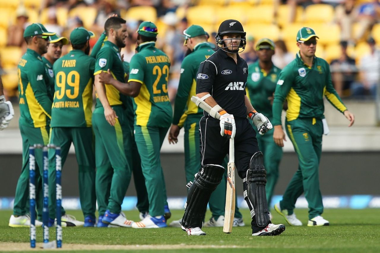 Tom Latham returned after a seven-ball duck, New Zealand v South Africa, 3rd ODI, Wellington, February 25, 2017