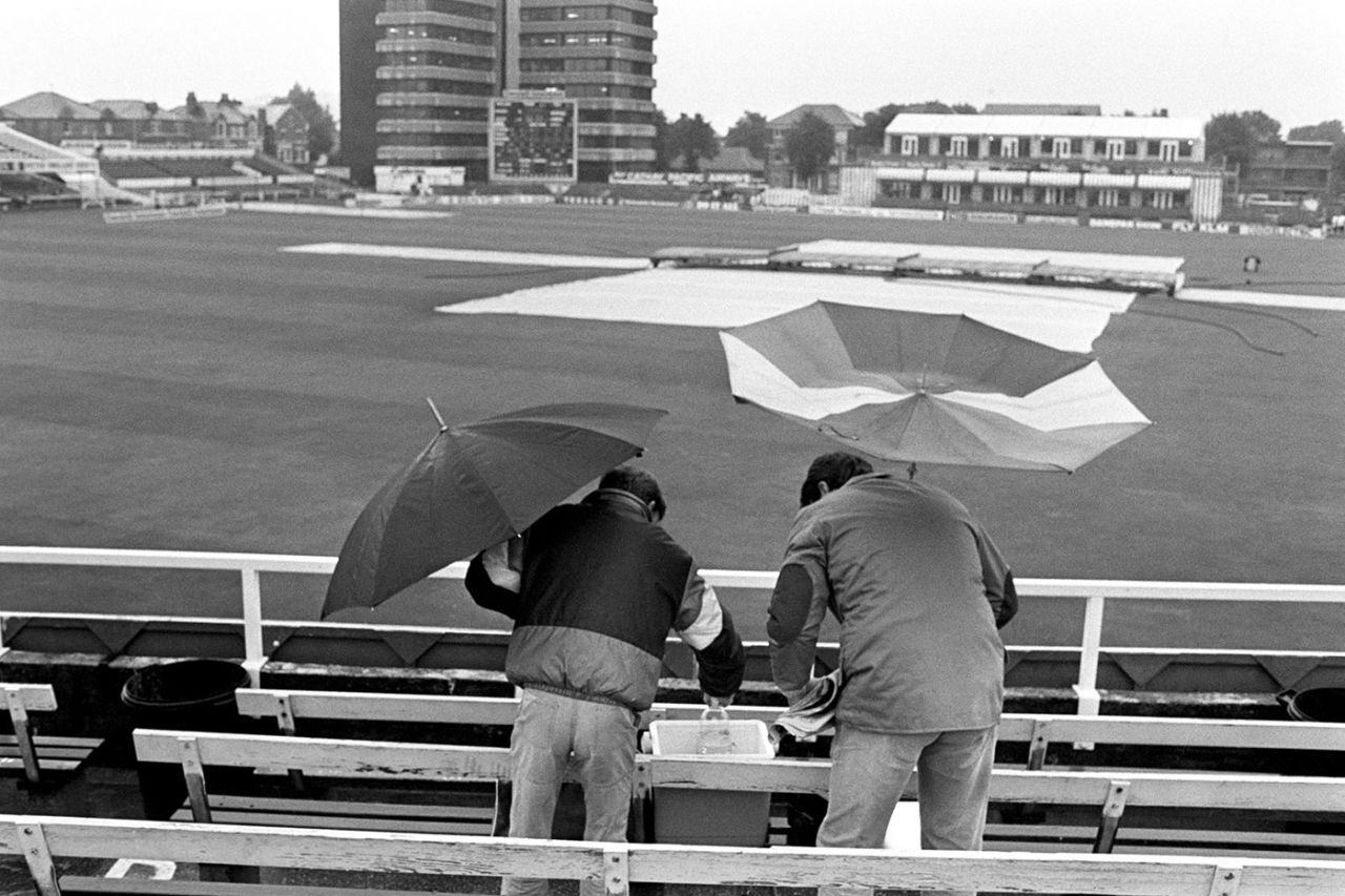 Fans book their seats despite rain interrupting play at Trent Bridge, England v New Zealand, 2nd Test, Trent Bridge, 4th day, August 11, 1986