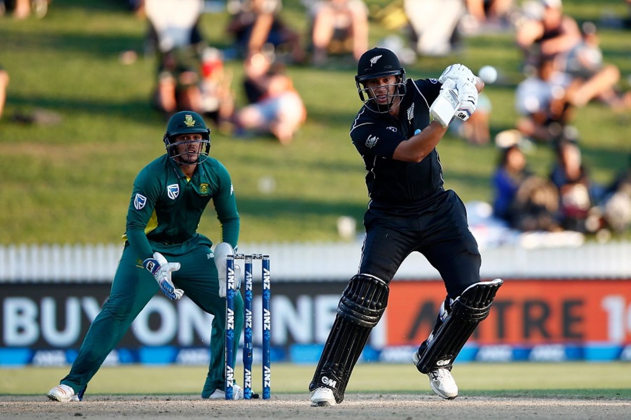 Ross Taylor knocks one through the off side, New Zealand v South Africa, 4th ODI, Hamilton, March 1, 2017