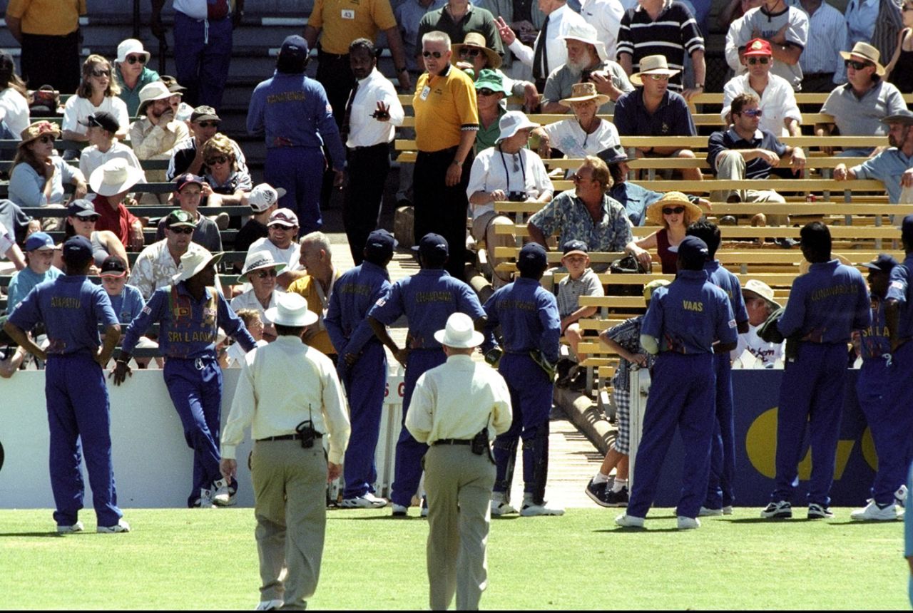 Arjuna Ranatunga leads his players off the field after an argument with the umpires over Muttiah Muraltharan being no-balled, England v Sri Lanka, Adelaide, January 23, 1999
