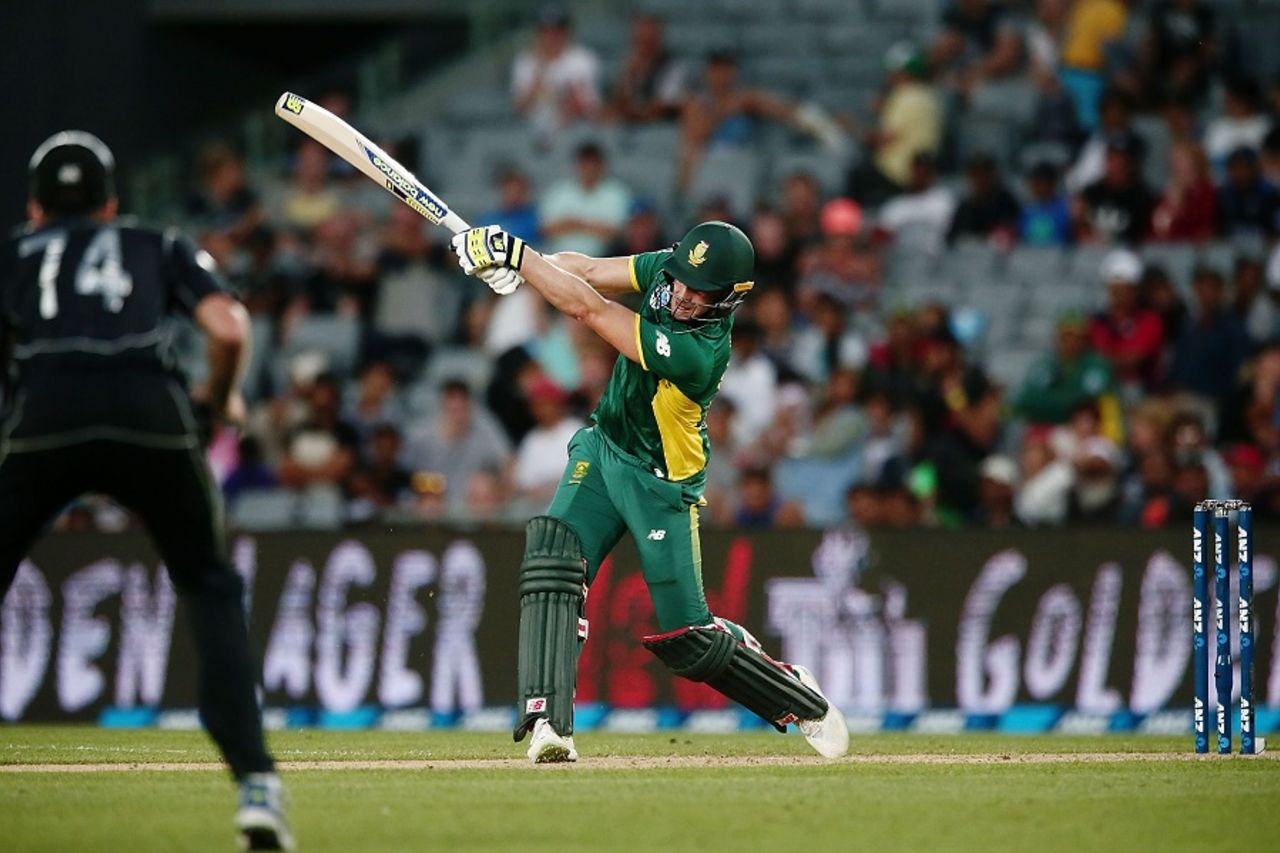 David Miller launches one into the leg side, New Zealand v South Africa, 5th ODI, Auckland, March 4, 2017