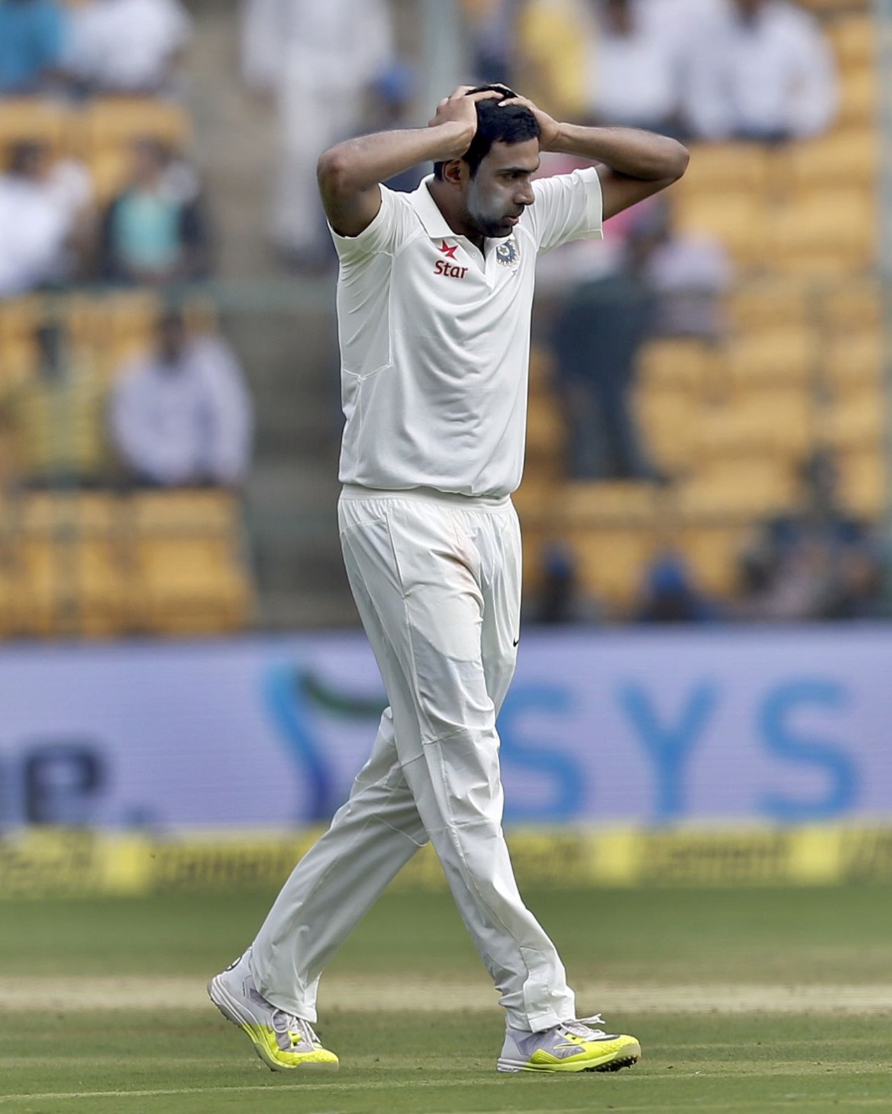 R Ashwin ponders the vagaries of life and cricket, India v Australia, 2nd Test, Bengaluru, 2nd day, March 5, 2017