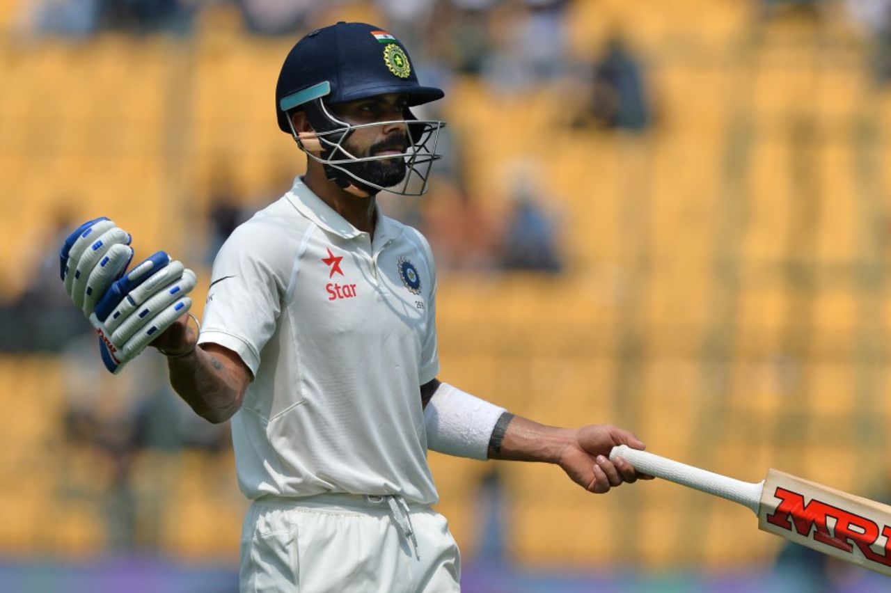 Virat Kohli wasn't pleased after his review was struck down, India v Australia, 2nd Test, Bengaluru, 3rd day, March 6, 2017