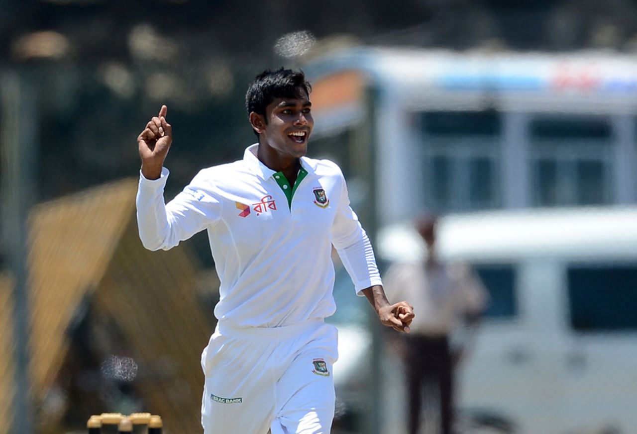 Mehedi Hasan Miraz had Dimuth Karunaratne chopping on to his stumps for 30, Sri Lanka v Bangladesh, 1st Test, Galle, 1st day, March 7, 2017