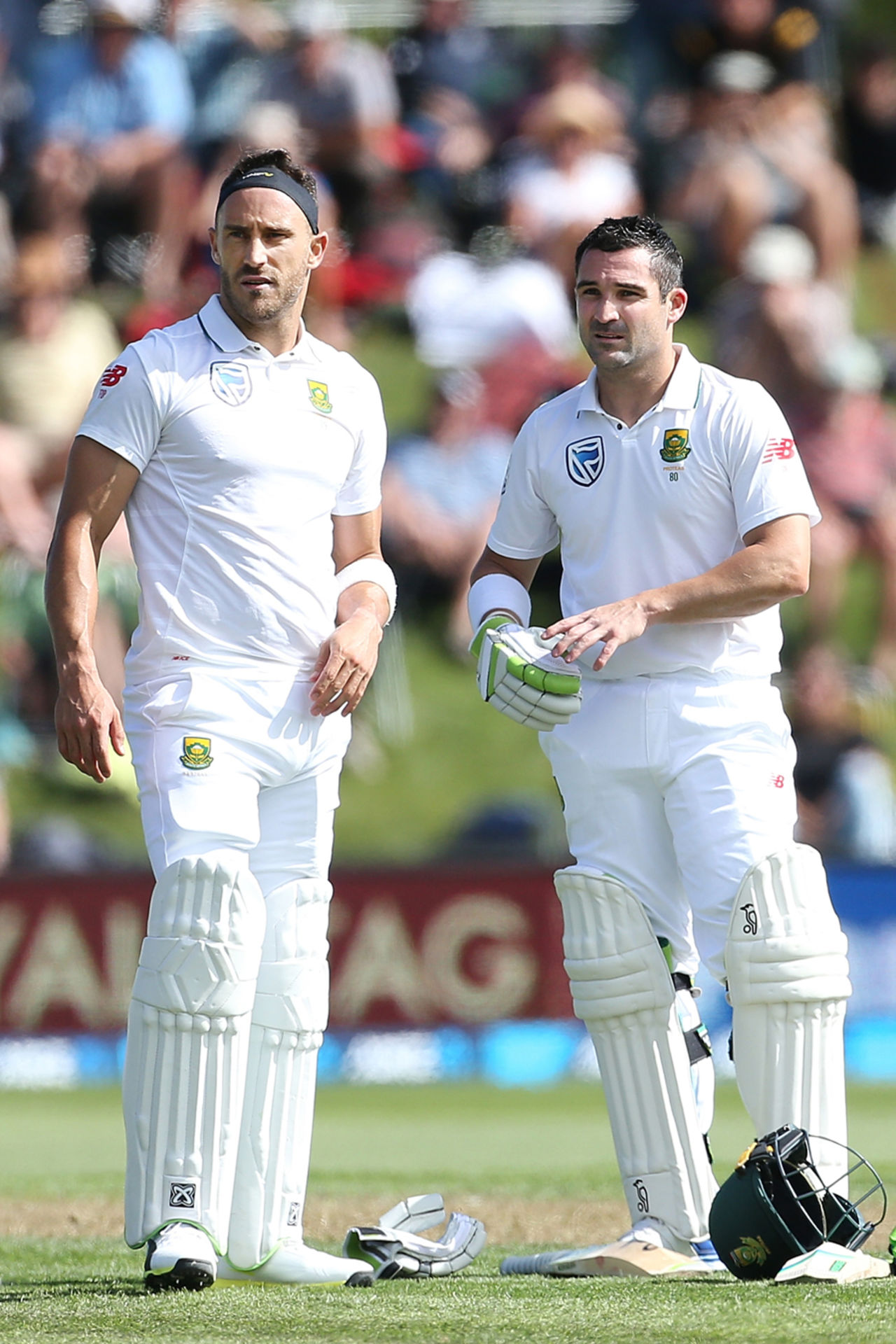 Faf du Plessis and Dean Elgar shared a 126-run stand for the fourth wicket, New Zealand v South Africa, 1st Test, Dunedin, 1st day, March 8, 2017 