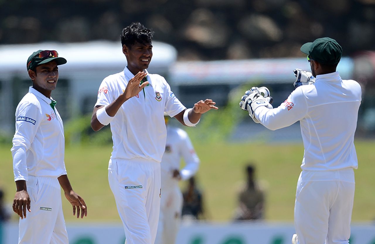 Mustafizur Rahman took the wicket of Rangana Herath after lunch, Sri Lanka v Bangladesh, 1st Test, Galle, 2nd day, March 8, 2017