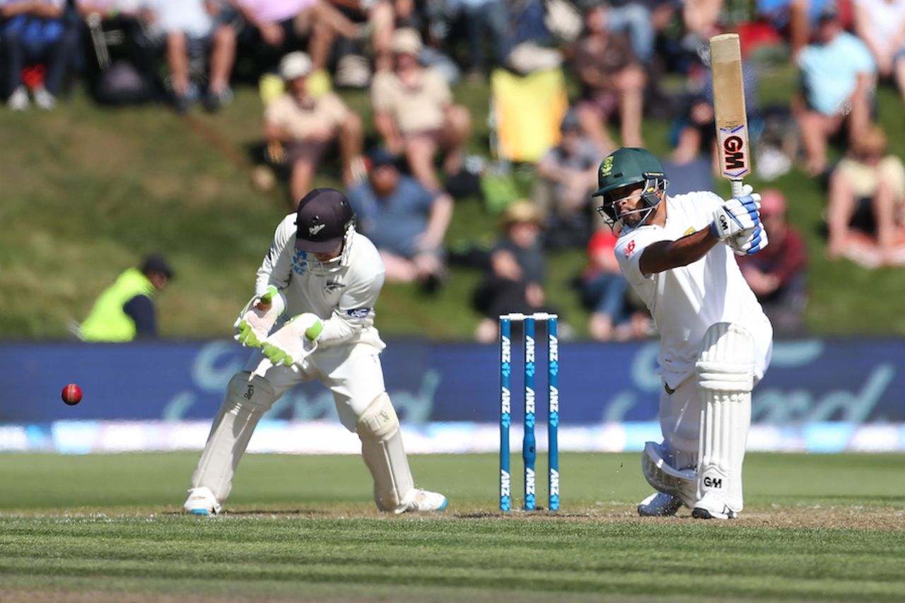 Vernon Philander flays one into the off side, New Zealand v South Africa, 1st Test, Dunedin, 2nd day, March 9, 2017