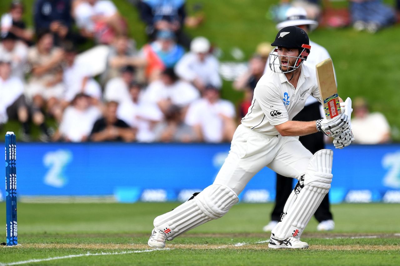 Kane Williamson guides the ball to the off side, New Zealand v South Africa, 1st Test, Dunedin, 2nd day, March 9, 2017